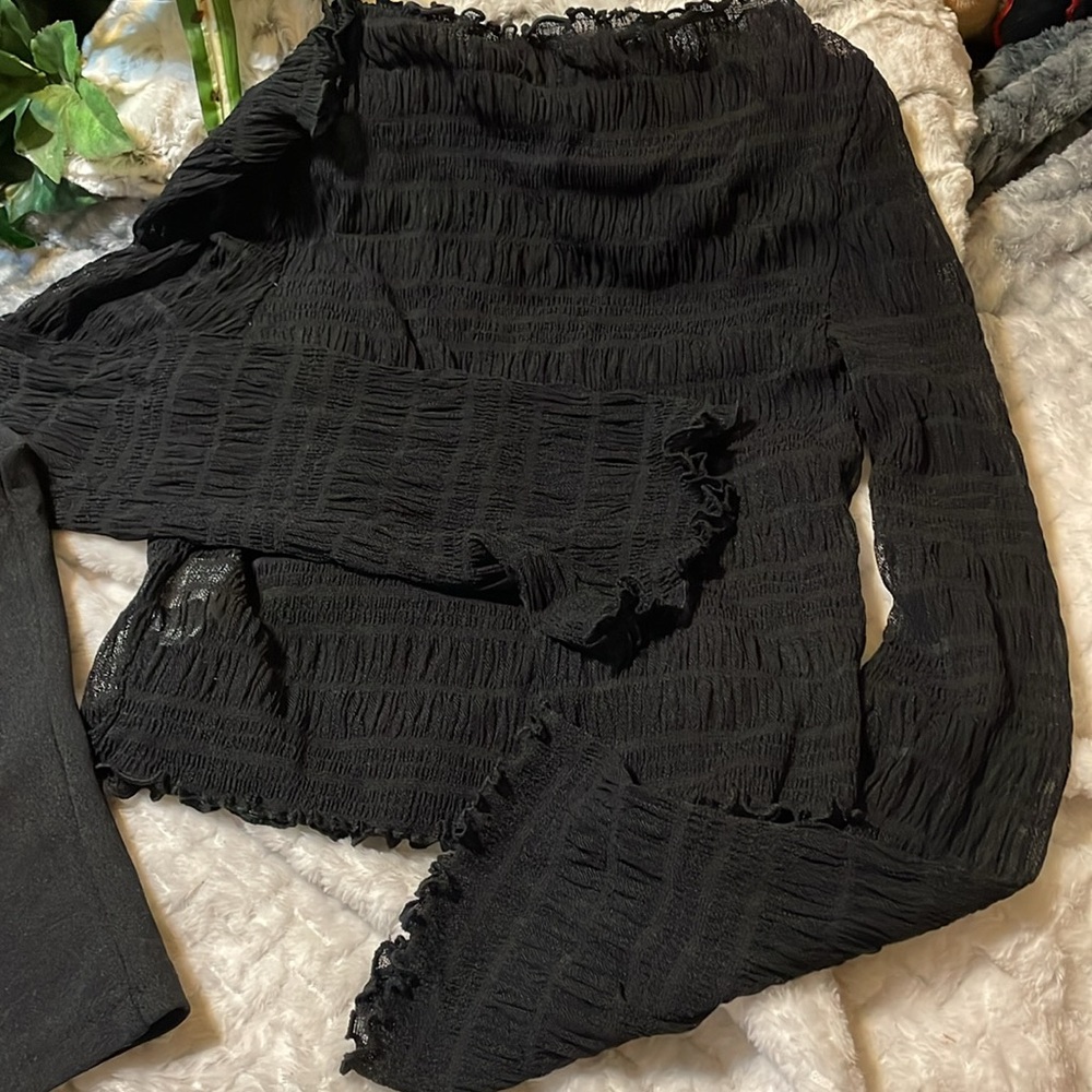 Lot of 2 Tops/ 2 Black Tops SHEIN SZ:M 1 Tank w ribbing 1 sheer long sleeves NEW - Picture 4 of 11